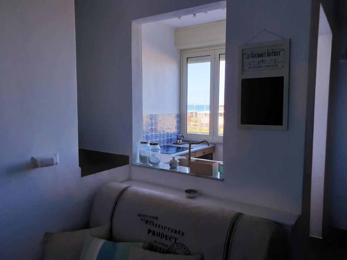 Appartamento Fronte Mare a Venetico Esterno foto